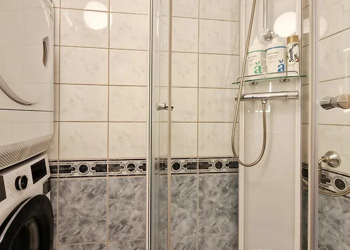 Modern 3 Bedroom 2 King Beds Near Bryggen Bergen